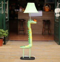 Load image into Gallery viewer, Crocodile-Bird Lamp